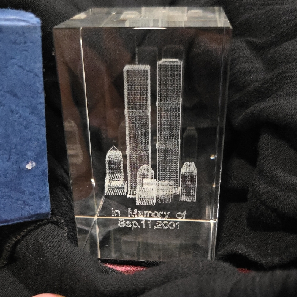 3D Crystal Twin Towers Memorial